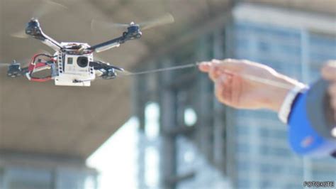 M­i­n­y­a­t­ü­r­ ­İ­n­s­a­n­s­ı­z­ ­H­a­v­a­ ­A­r­a­c­ı­ ­T­a­s­m­a­s­ı­y­l­a­ ­U­ç­u­y­o­r­